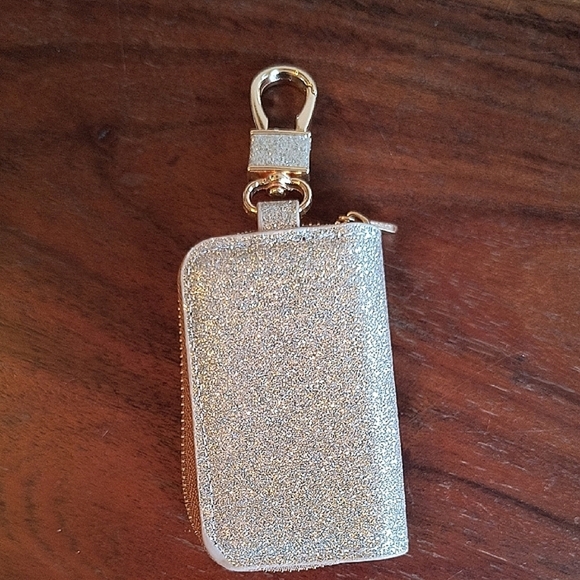 Glittery Silver Keychain Pouch - Picture 4 of 6